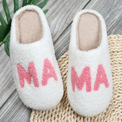 Moederdag 'Mama' Sloffen voor Binnen – Comfortabel, Antislip & Stijlvol