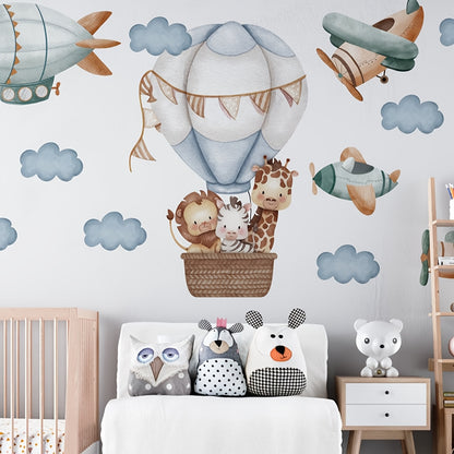 Dieren in Luchtballon Muursticker – Schattige Decoratie voor Baby- & Peuterkamer