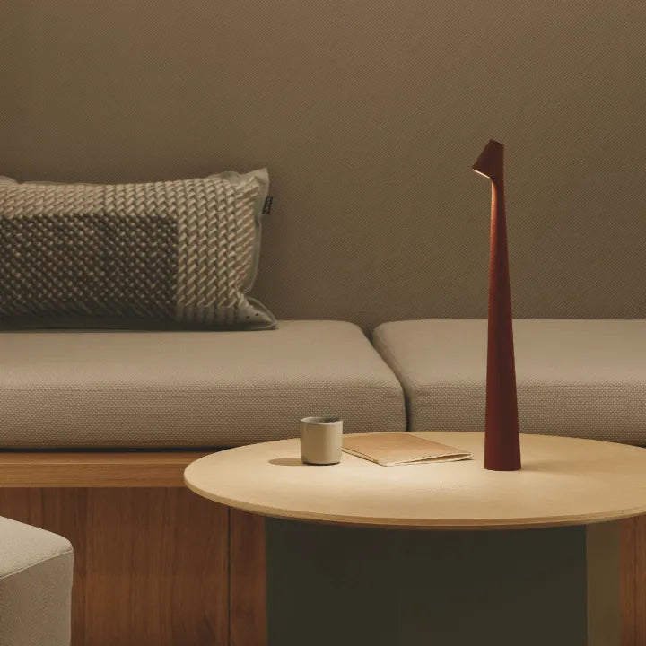 Minimalist Beam Lamp – Dimbare LED Lamp, Tafellamp