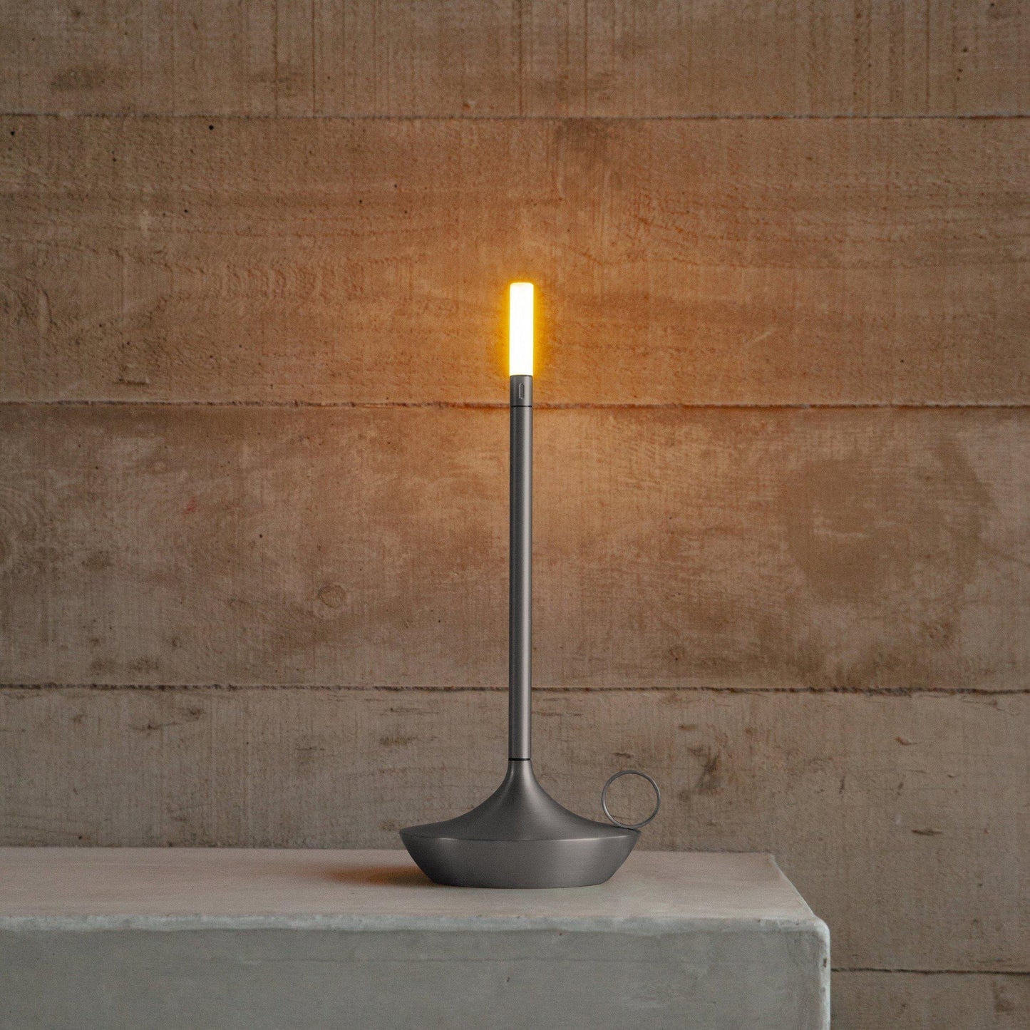 Nordic Candle Lamp – Scandinavische tafellamp, LED Lamp