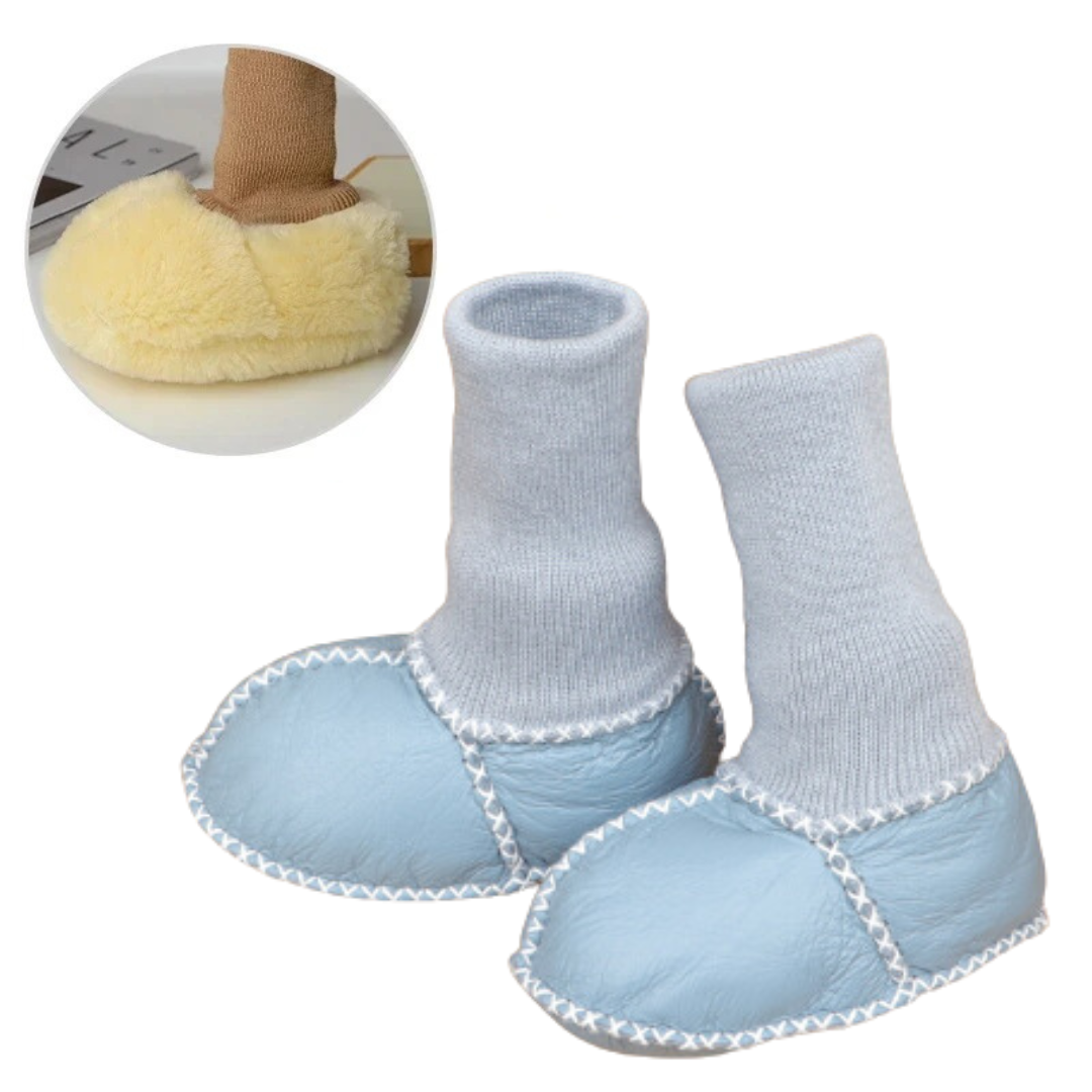 Mini Cozy – Warme & Knusse Babyslofjes voor de Winter!