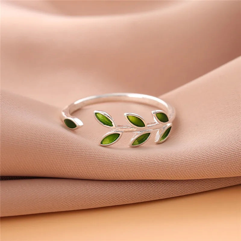 Zilveren Ring 'Leaf'  – Minimalistisch, Verstelbaar en Subtiel Chic