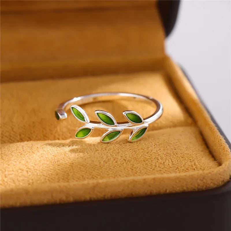 Zilveren Ring 'Leaf'  – Minimalistisch, Verstelbaar en Subtiel Chic