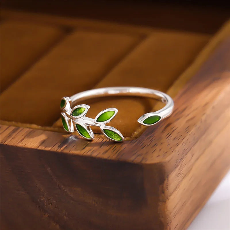 Zilveren Ring 'Leaf'  – Minimalistisch, Verstelbaar en Subtiel Chic