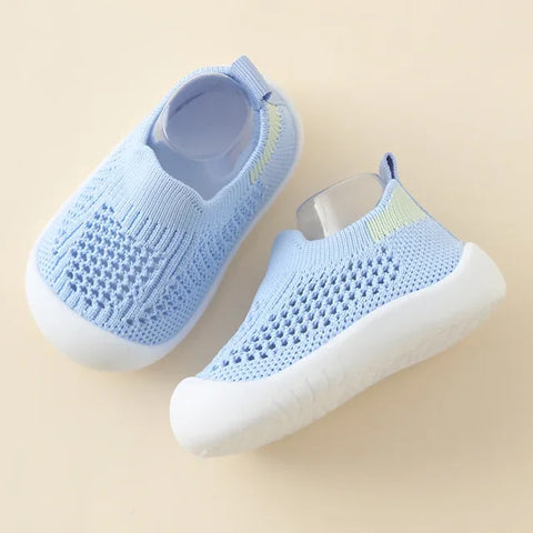 PlayFeet – Luchtige, Veilige Sneakers voor Je Kleintje!