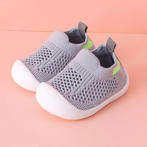 PlayFeet – Luchtige, Veilige Sneakers voor Je Kleintje!