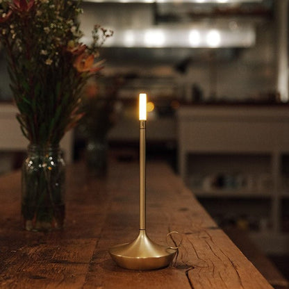 Nordic Candle Lamp – Scandinavische tafellamp, LED Lamp