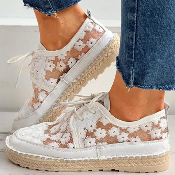 Stijlvolle luchtige schoenen voor dames met bloemen design